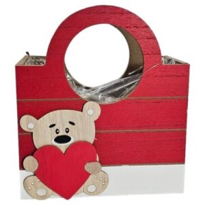 Caixa mala em madeira decorativa com ursinho segurando um coração vermelho