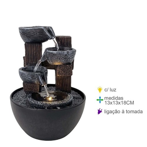 Fonte de Água em Resina 13x13x18cm