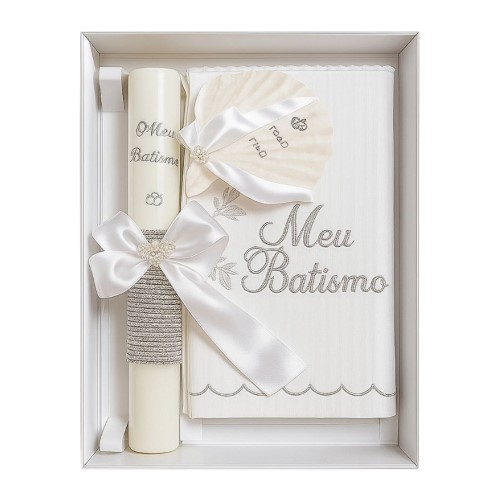 Kit de batismo com vela decorada redonda, toalha bordada e concha em cinza e branco