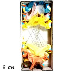 Conjunto de 12 picks decorativos com pequenos pássaros multicoloridos e penas delicadas para arranjos florais