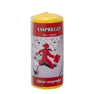 Vela amarela ritual com símbolo AUM, usada para apelo e atração de emprego