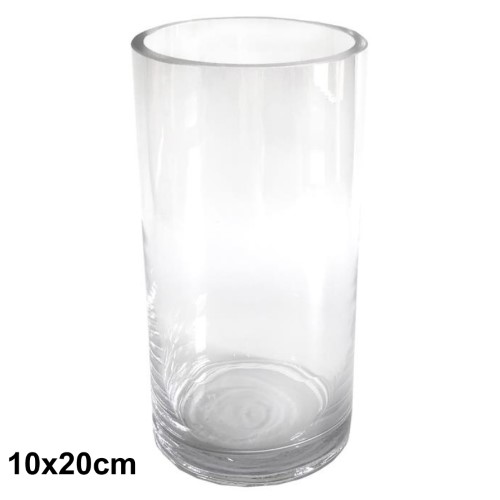 Jarra em vidro transparente com design simples e elegante, ideal para arranjos florais.