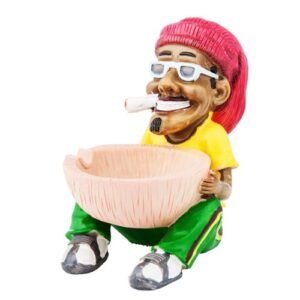 Cinzeiro em resina 10x12cm com figura Rasta sentado