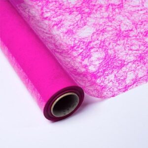 Rolo de celofane transparente decorado em rosa escuro